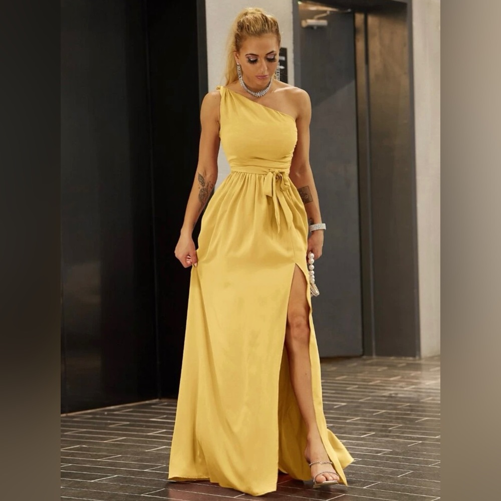NWOT Yellow Twist Shoulder Belted Sexy Split Thigh Joyfunear Dress XL